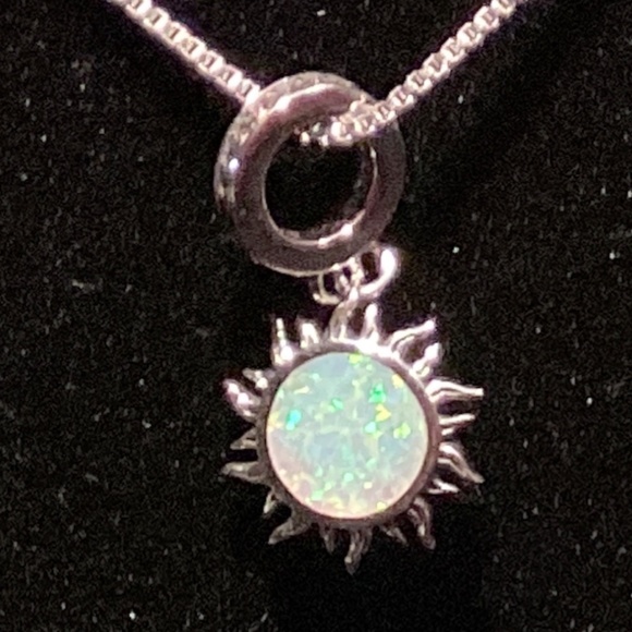 925 Silver sun charm with opal - Picture 2 of 5